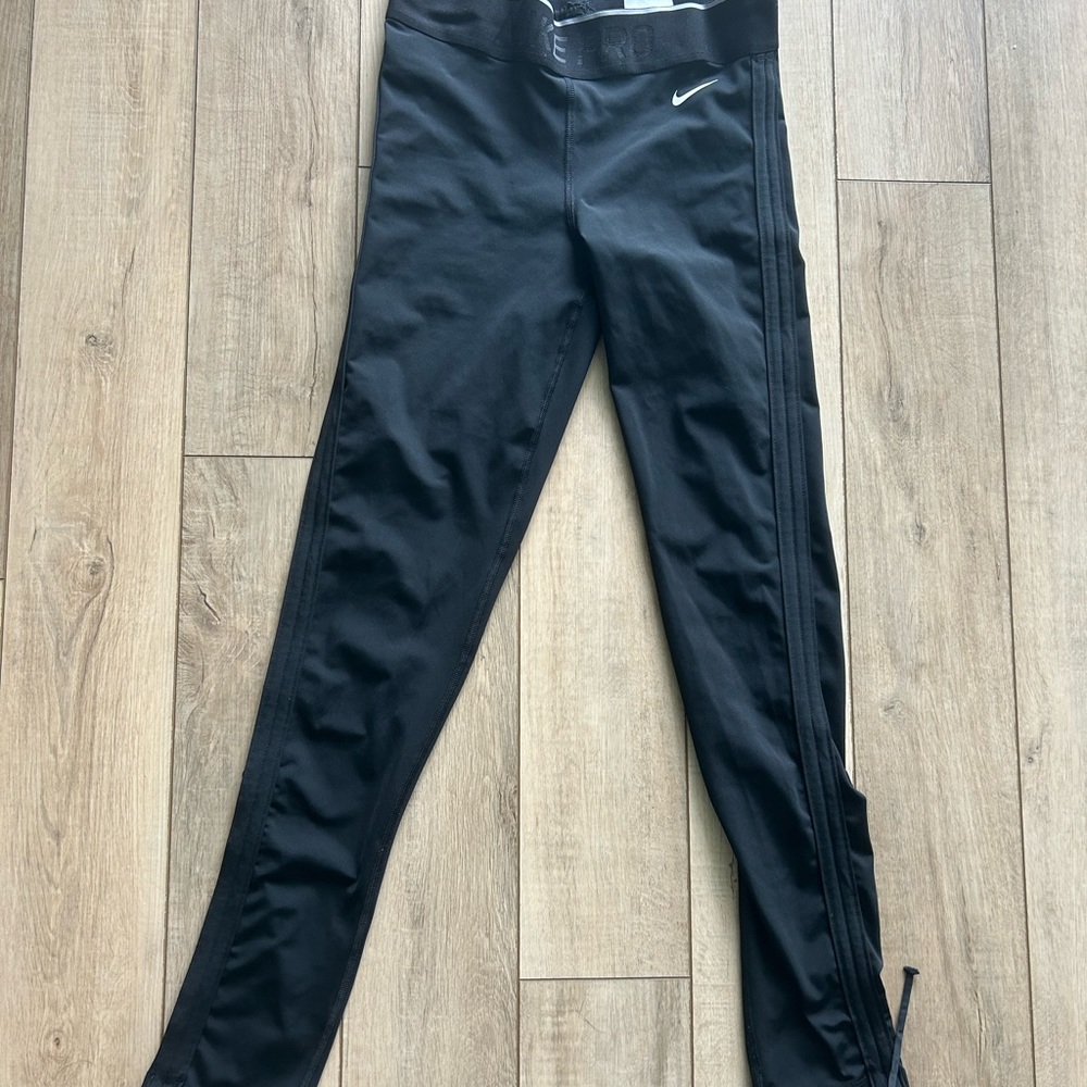 Nike pro leggings